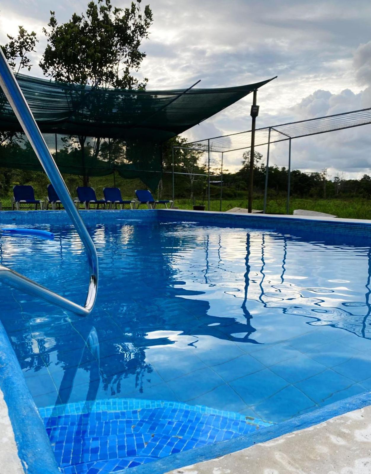 Residencia Las Brisas Griegas Quepos Esterno foto