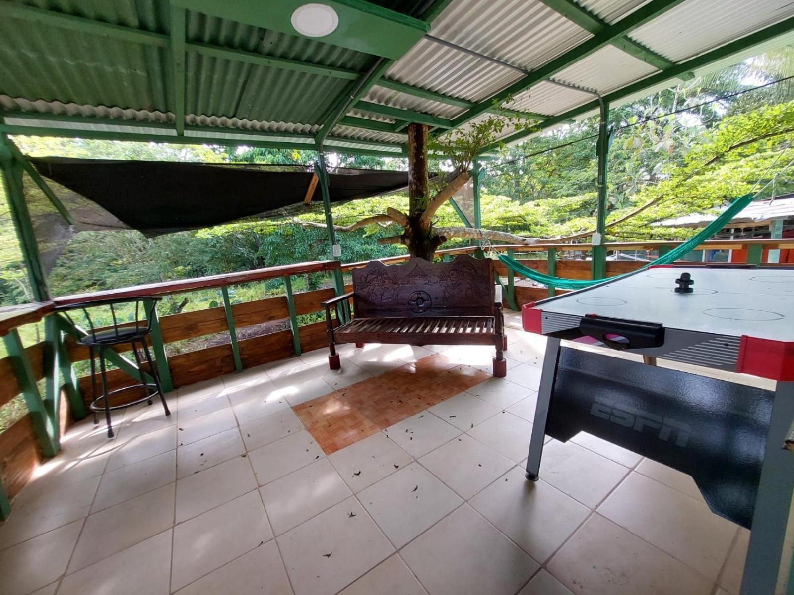 Residencia Las Brisas Griegas Quepos Esterno foto