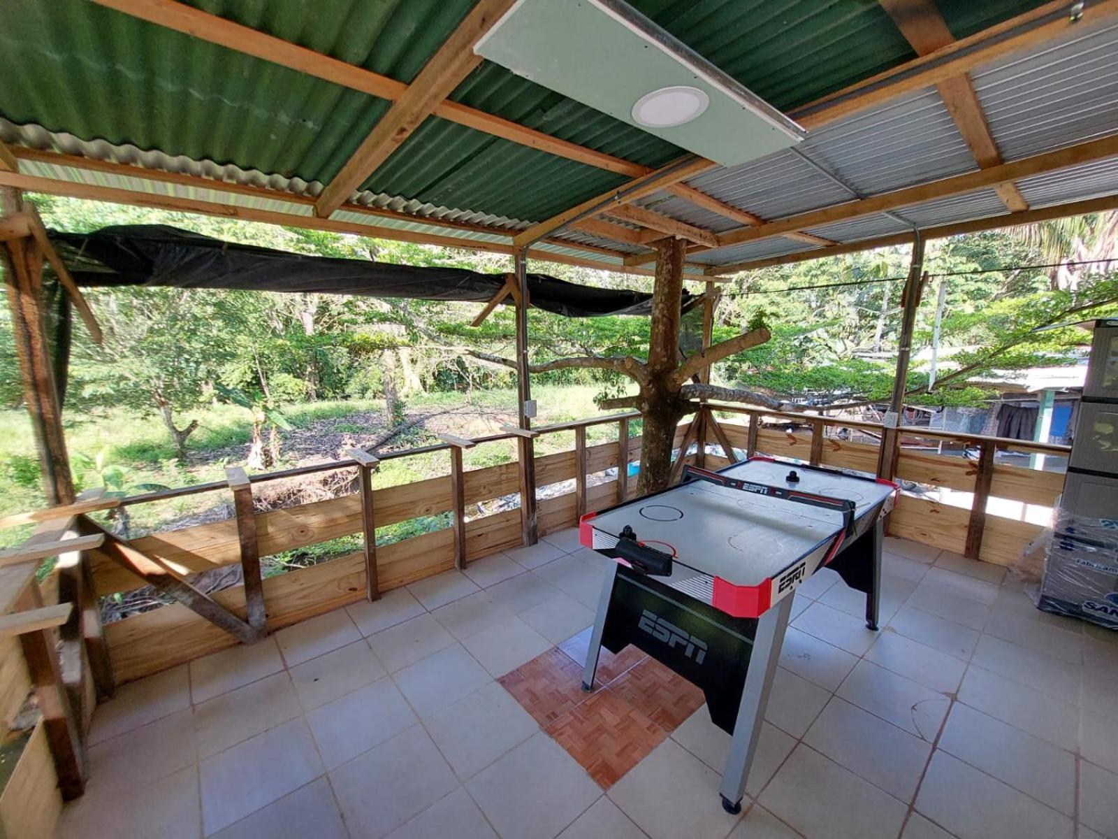 Residencia Las Brisas Griegas Quepos Esterno foto